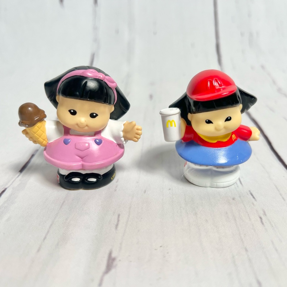 Vtg 2004 Fisher Price Little People Sonya Lee Lot McDonald's & Ice Cream Girl